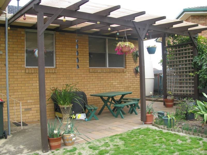 10 Cassia Way, Junee NSW 2663