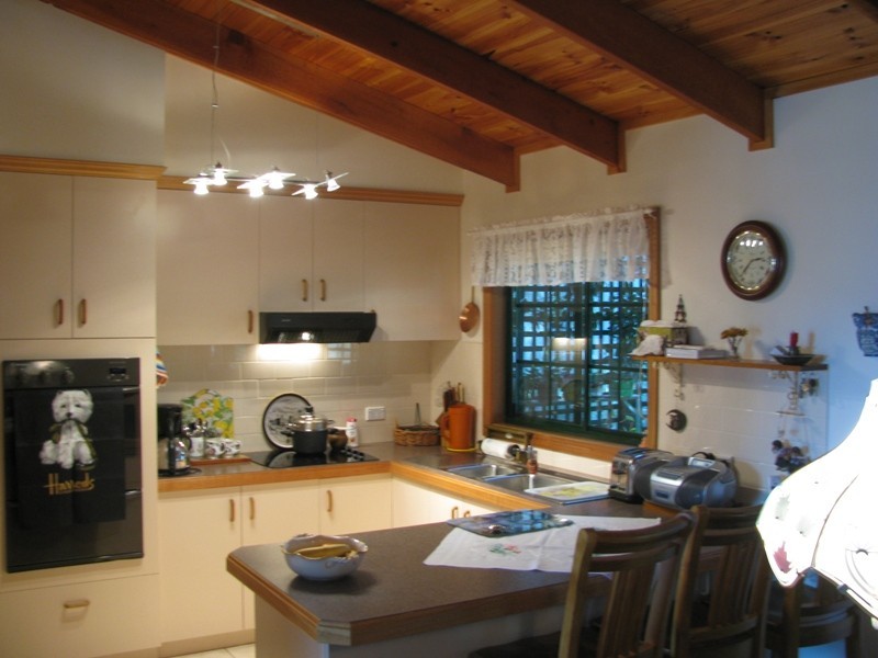 72 Carey Street, Tumut NSW 2720