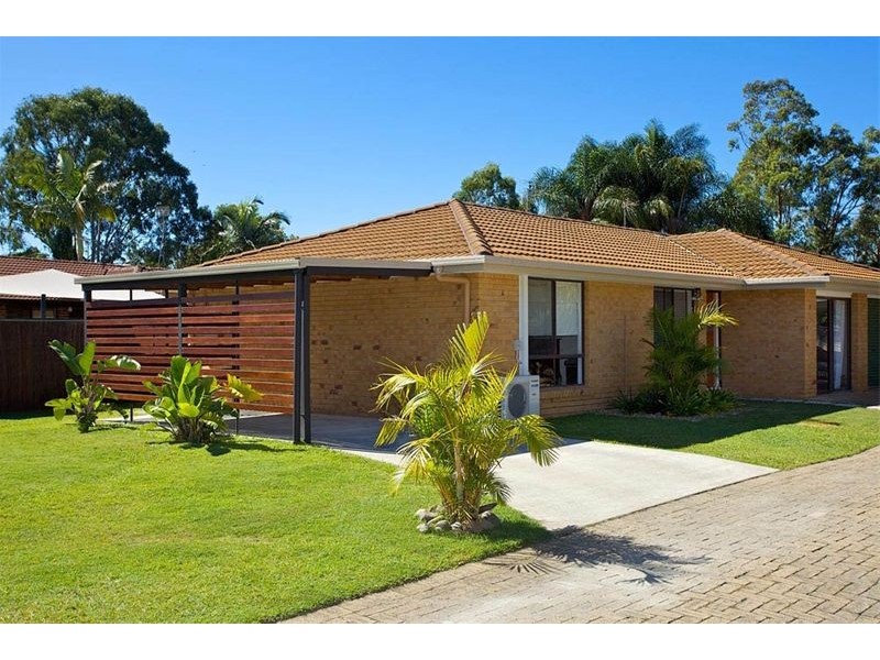 1/35 Morinda Way, Labrador QLD 4215