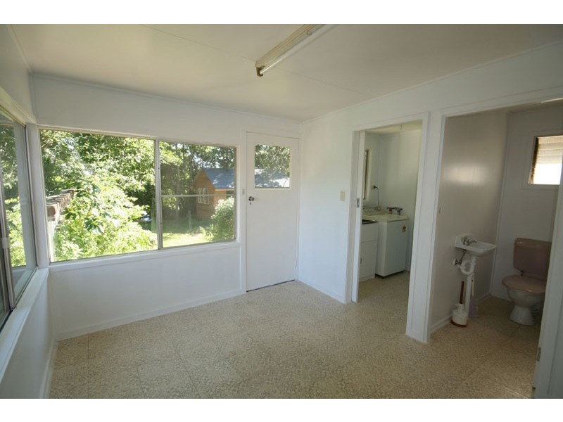 52 Lancelot St, Tennyson QLD 4105