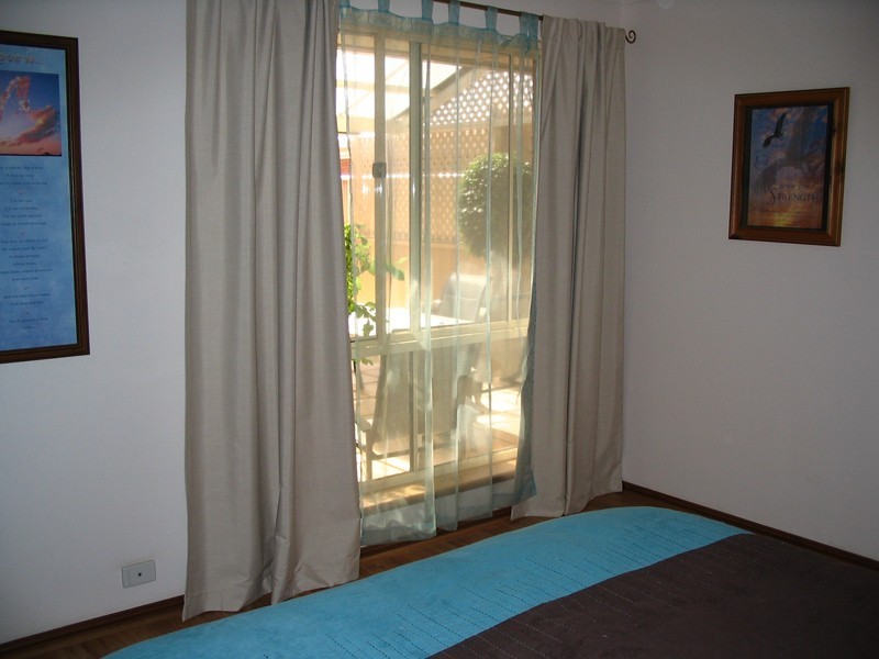 9 Attingham Crescent, Oakden SA 5086