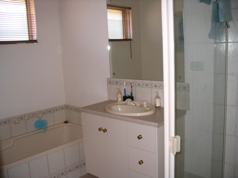 9 Attingham Crescent, Oakden SA 5086