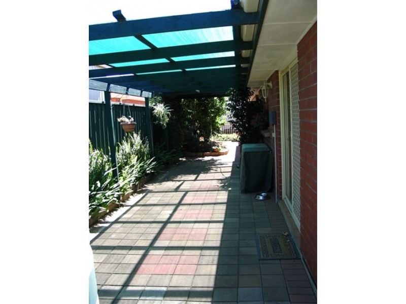 9 Attingham Crescent, Oakden SA 5086