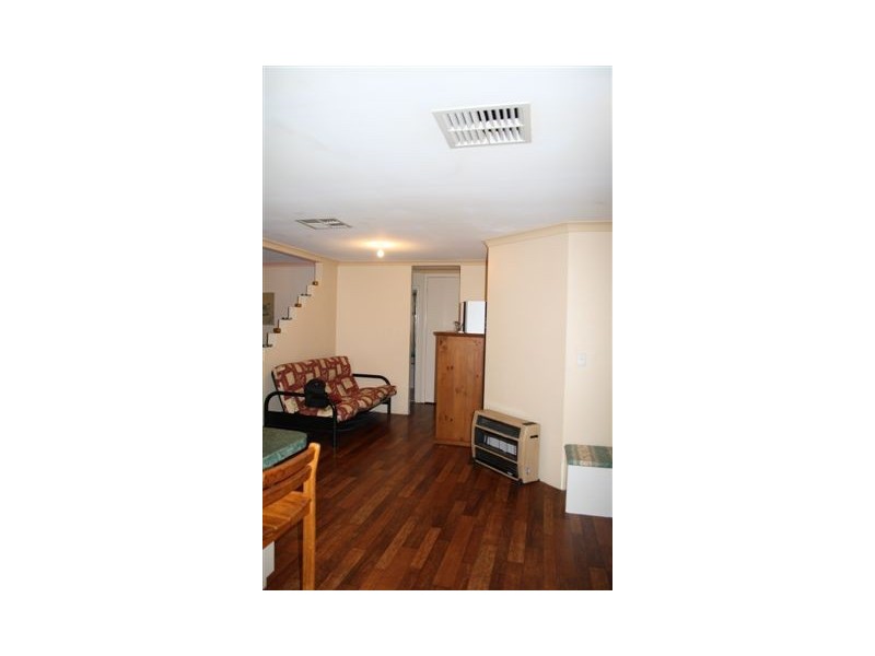 42 Percheron Ent, Stratton WA 6056