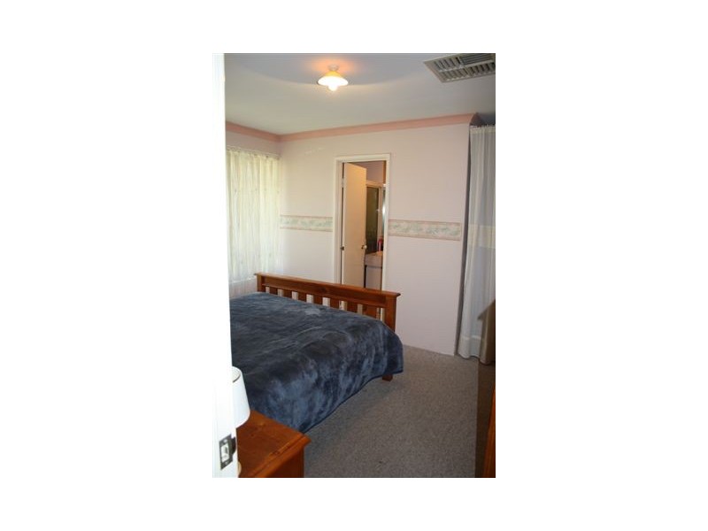42 Percheron Ent, Stratton WA 6056
