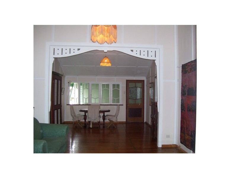 41 Brooks St, Railway Estate QLD 4810