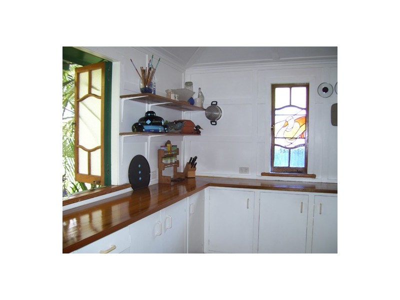 41 Brooks St, Railway Estate QLD 4810