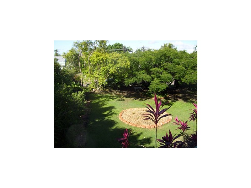 41 Brooks St, Railway Estate QLD 4810
