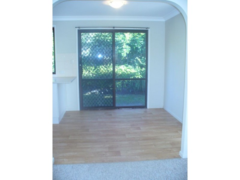 35 Milbong Street, Battery Hill QLD 4551