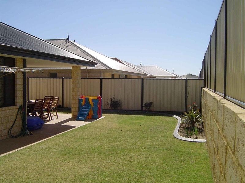 6 Henson Way, Clarkson WA 6030