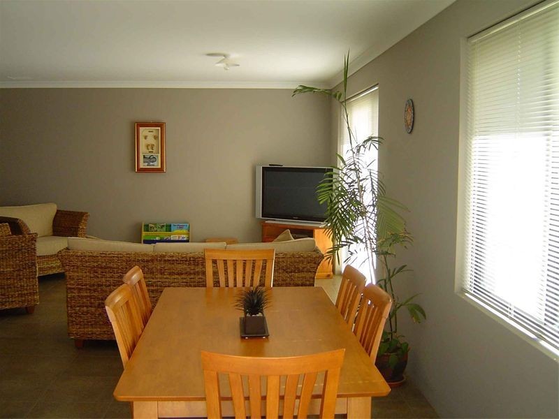 6 Henson Way, Clarkson WA 6030