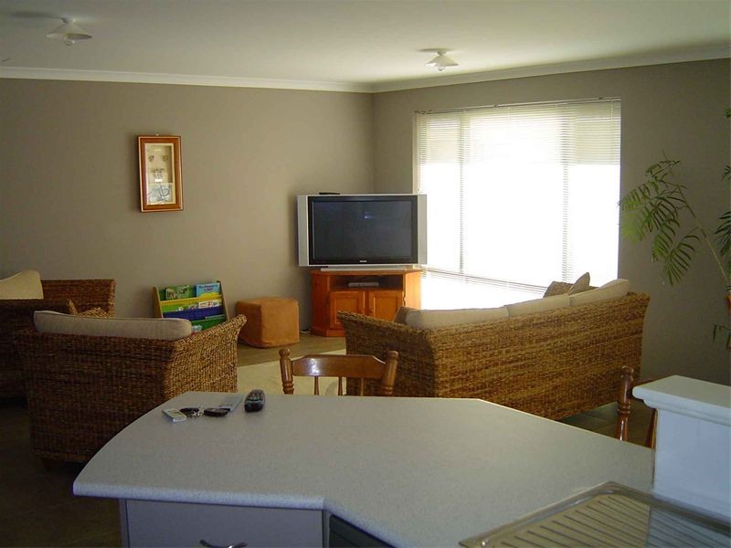 6 Henson Way, Clarkson WA 6030