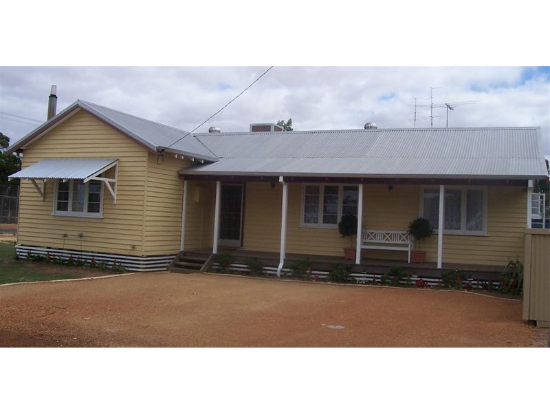 26 Teasdale Street, Yarloop WA 6218