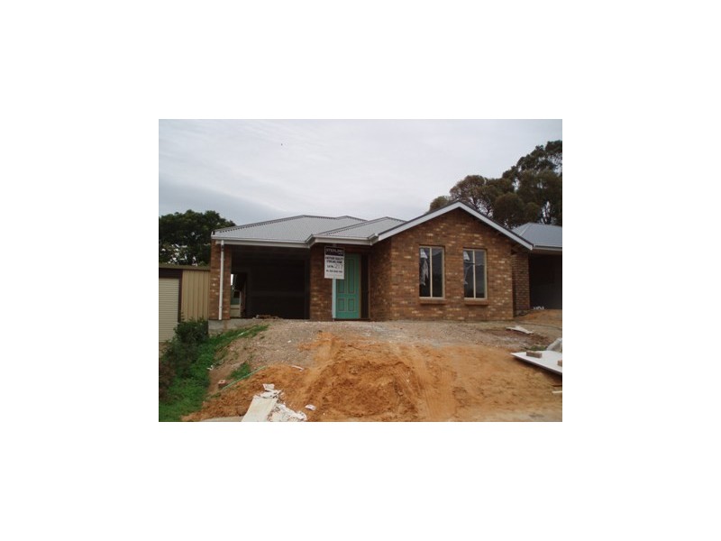 21a Cowra Ave, Gilles Plains SA 5086