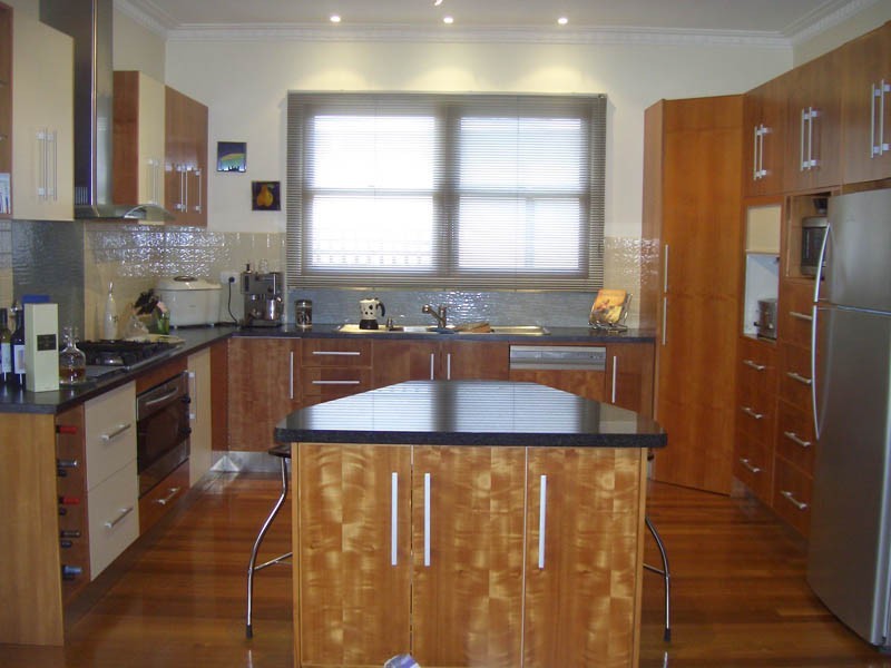 8 Sharp Grove, Coburg North VIC 3058