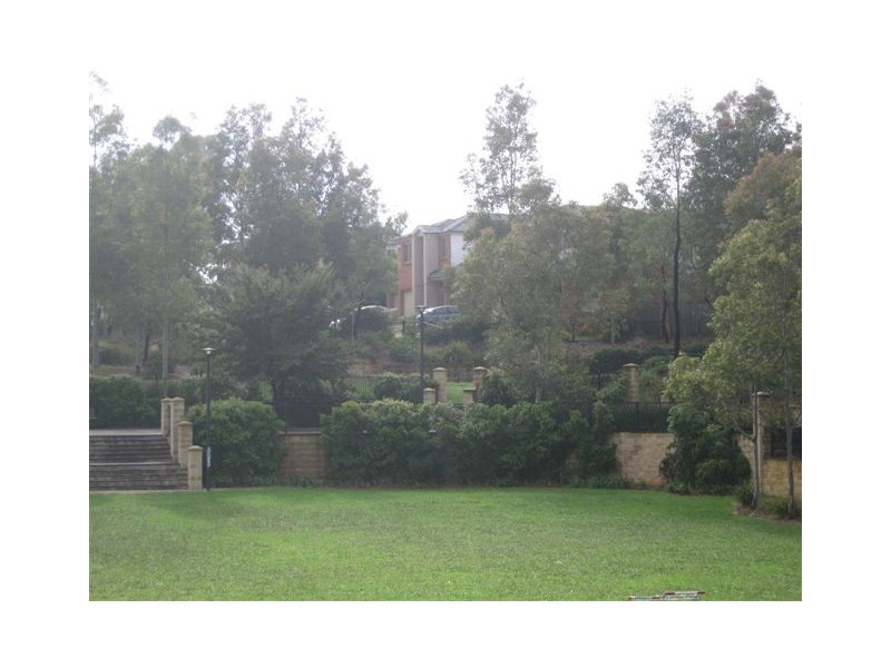 48 Greendale Circuit, Quakers Hill NSW 2763