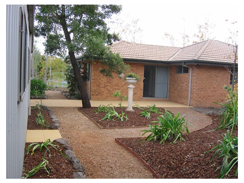 1 McAuley Drive, Brown Hill VIC 3350