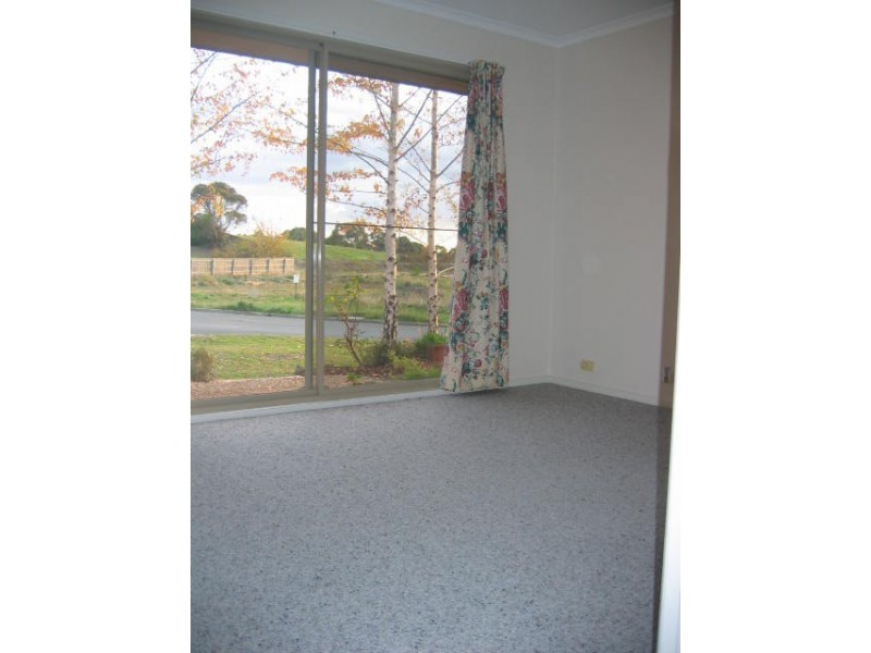 1 McAuley Drive, Brown Hill VIC 3350