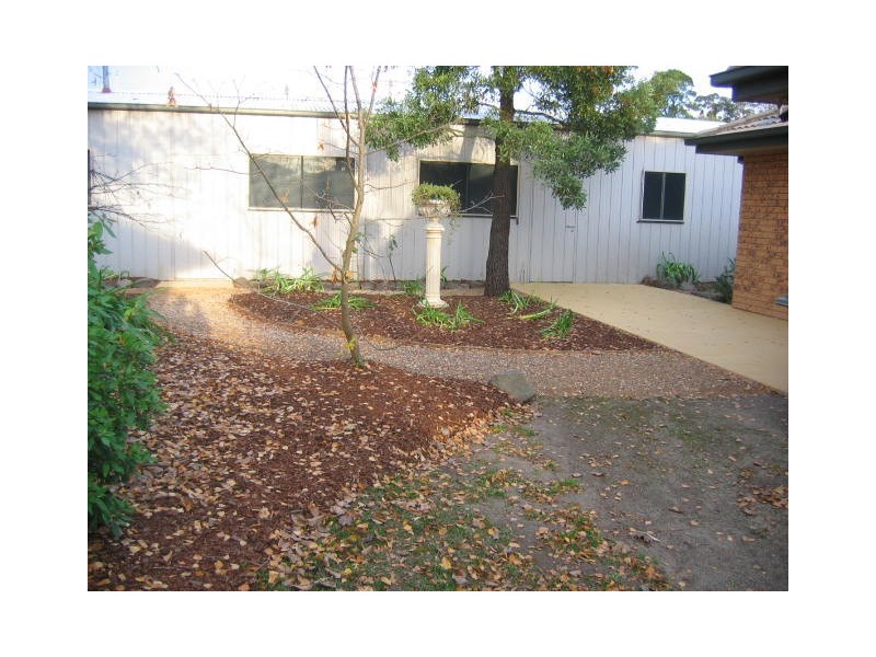 1 McAuley Drive, Brown Hill VIC 3350