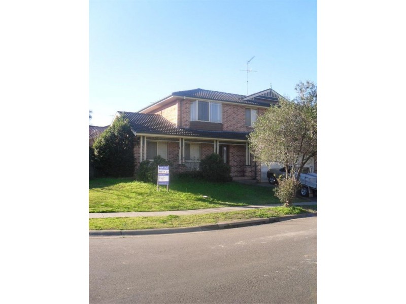 14b Aylward Ave, Quakers Hill NSW 2763