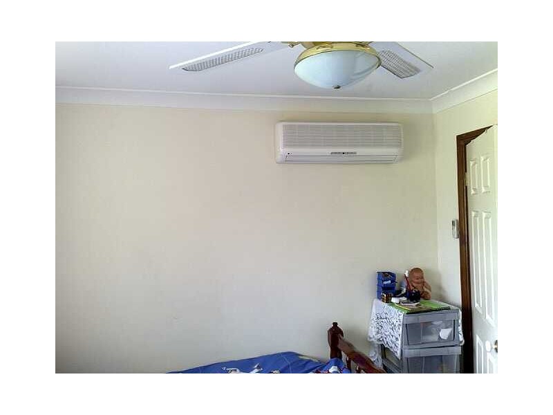 14b Aylward Ave, Quakers Hill NSW 2763