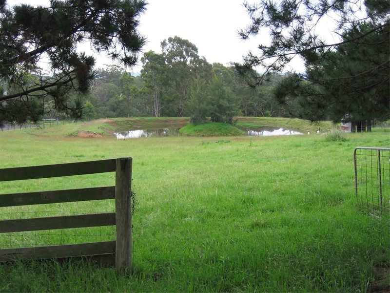 112 Mount View Close, Razorback NSW 2571