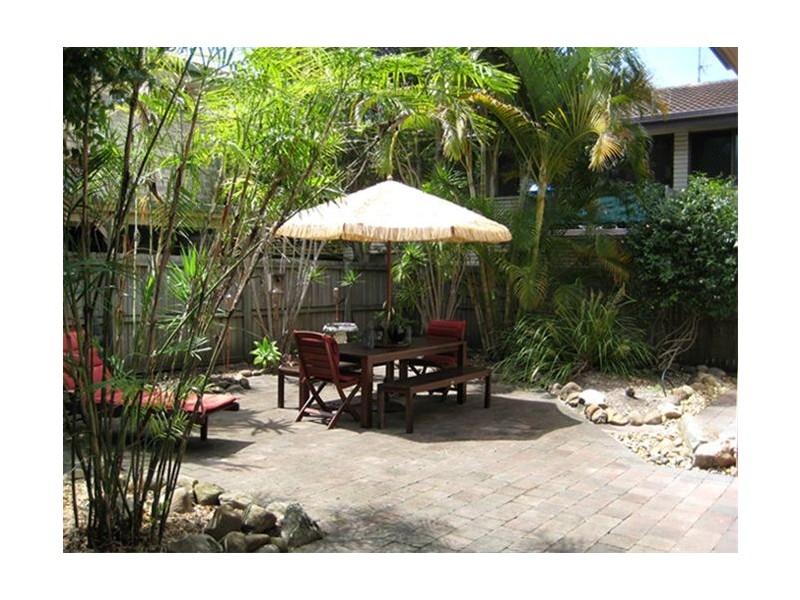 21 Molucca Avenue, Palm Beach QLD 4221