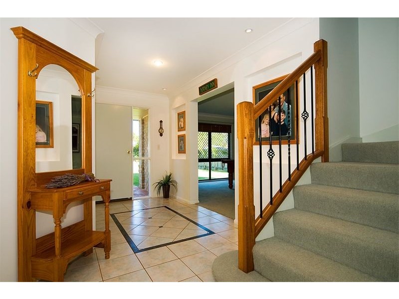 7 Mountainview Place, Springfield QLD 4300