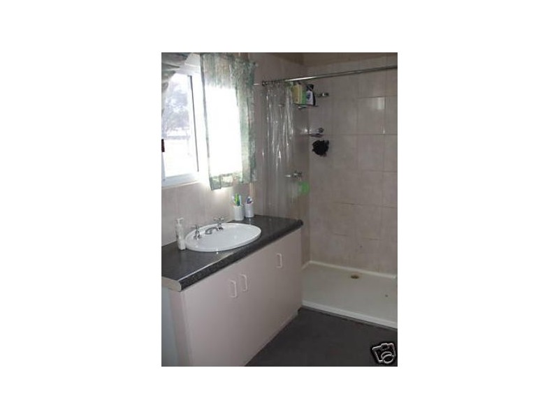 94 Hamilton Road, St Arnaud VIC 3478