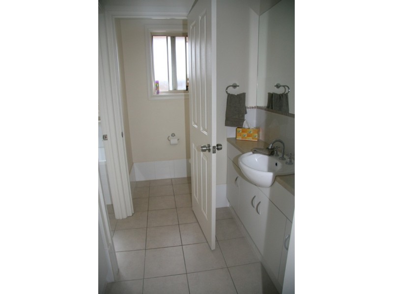 3 Edithburgh Ave, Seaford Rise SA 5169