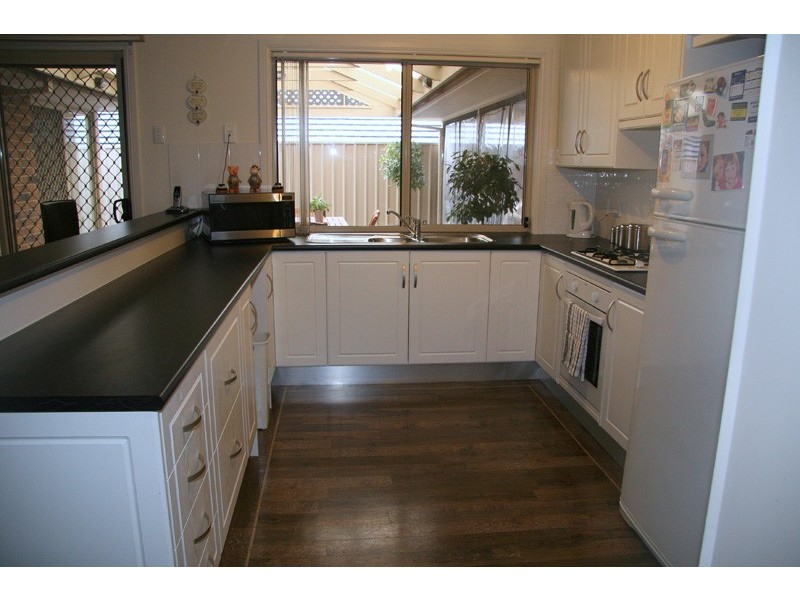 3 Edithburgh Ave, Seaford Rise SA 5169
