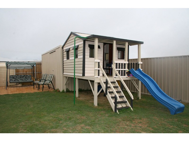 3 Edithburgh Ave, Seaford Rise SA 5169