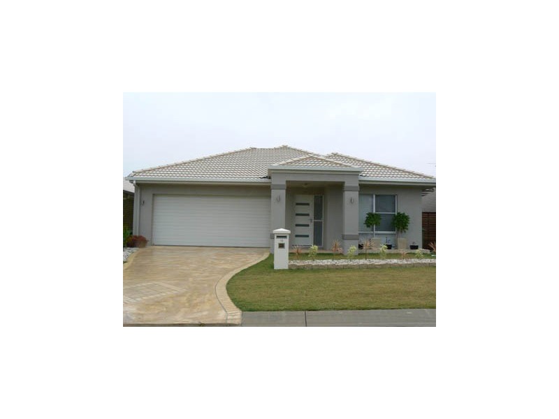15 Calder Street, North Lakes QLD 4509