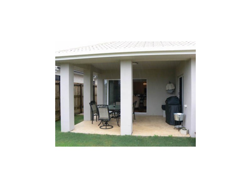 15 Calder Street, North Lakes QLD 4509