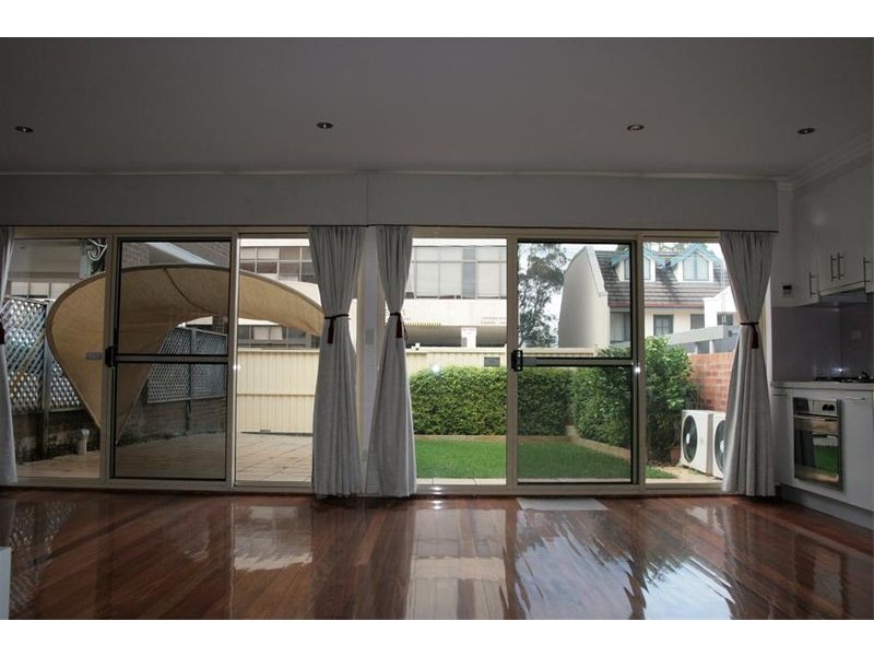 27 Victoria Street, Mcmahons Point NSW 2060