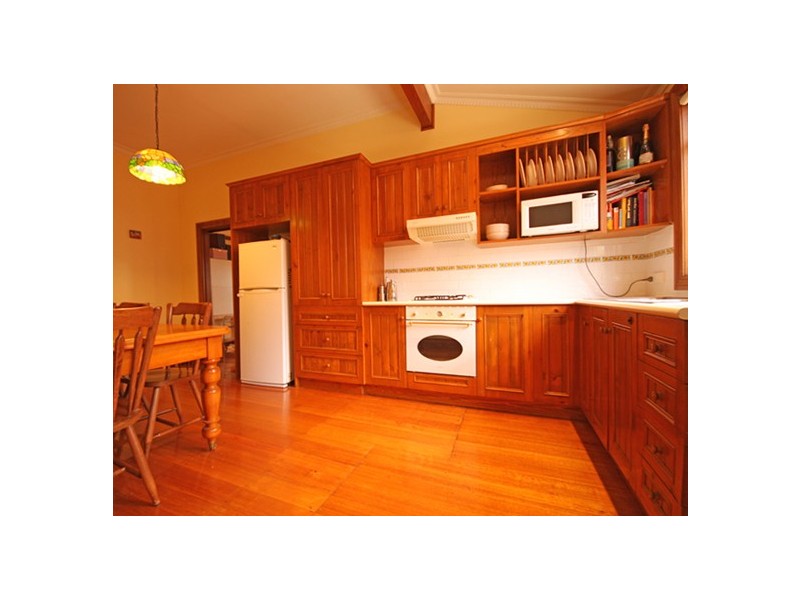 1/14  Whitelaw Street, Reservoir VIC 3073