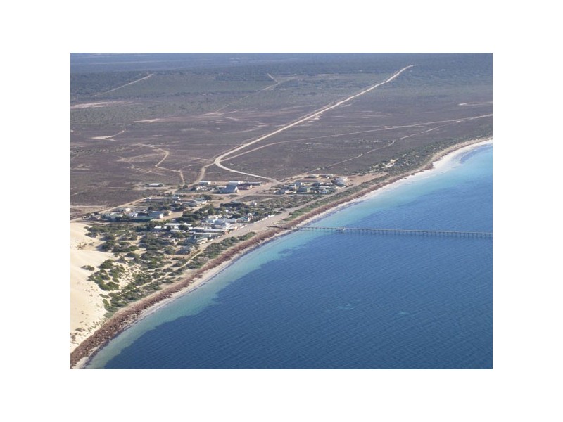 71 The Esplanade, Fowlers Bay SA 5690