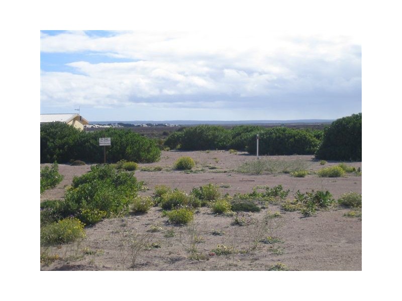 71 The Esplanade, Fowlers Bay SA 5690