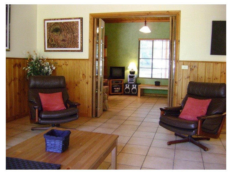 7103 Great Alpine Road Porepunkah, Bright VIC 3741