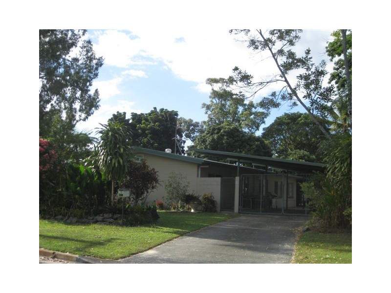 10 Warnambool Street, Trinity Park QLD 4879
