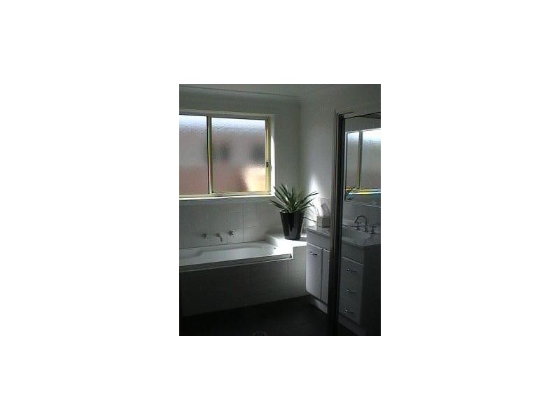 18A Birkdale Tce, Wodonga VIC 3690