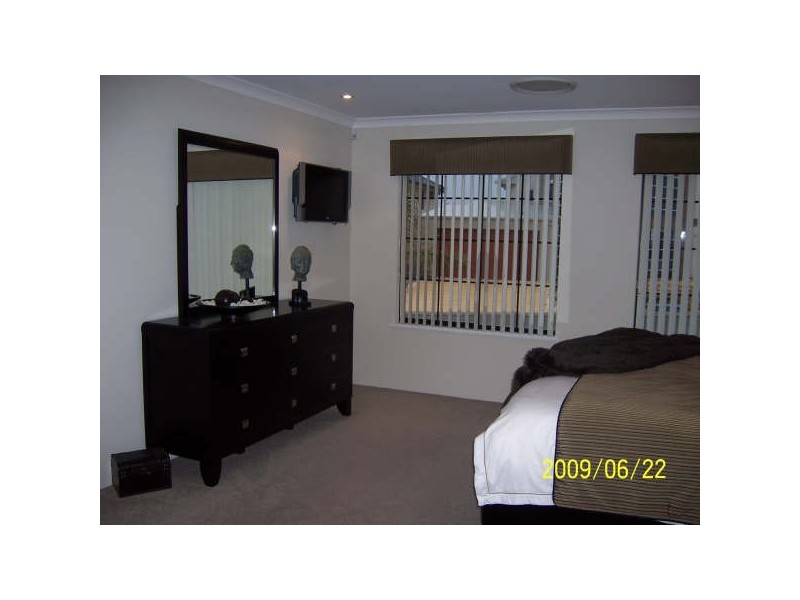 34 Dumaresq Loop, Quinns Rocks WA 6030