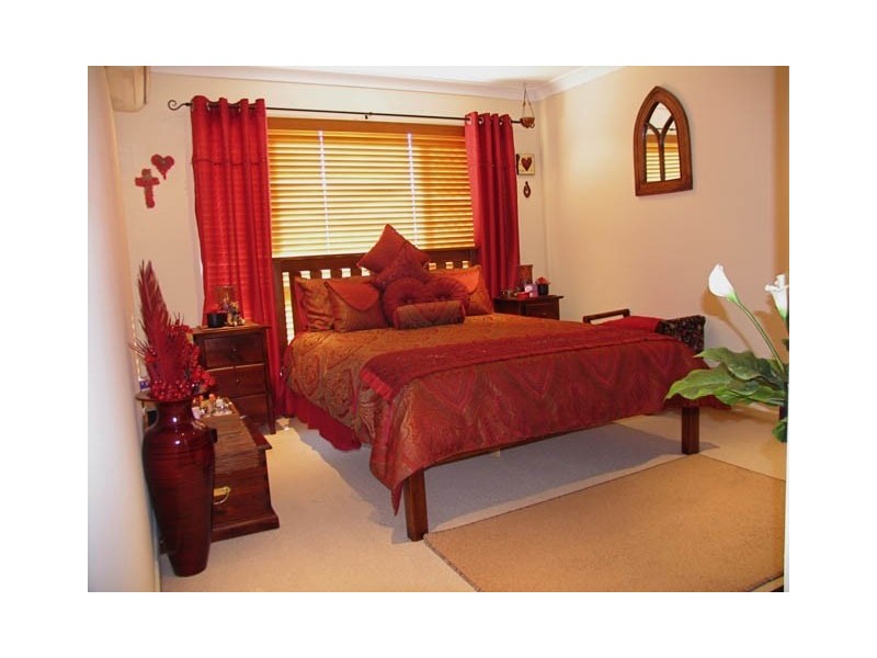 2/50 Inwood Circuit, Merrimac QLD 4226