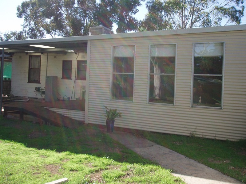 8 Parkers Road, Gawler Belt SA 5118