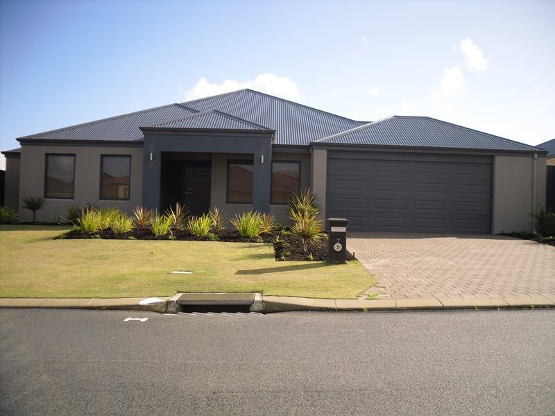 7 Chelan Way, Secret Harbour WA 6173