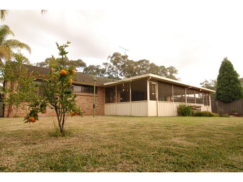 7 Ibis Place, St Clair NSW 2759