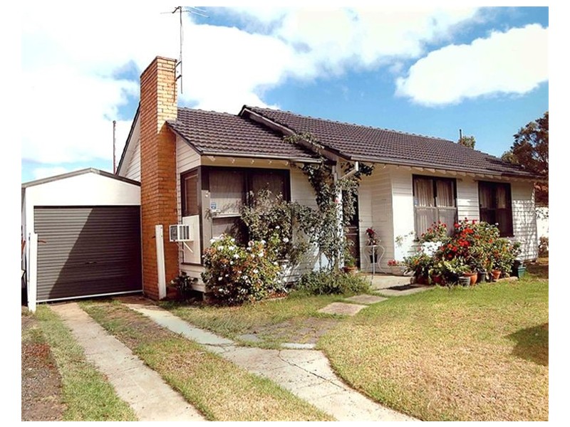 15 Bernard Street, Spotswood VIC 3015