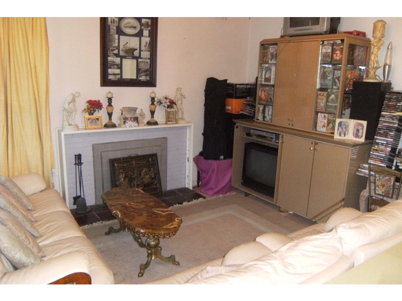 15 Bernard Street, Spotswood VIC 3015