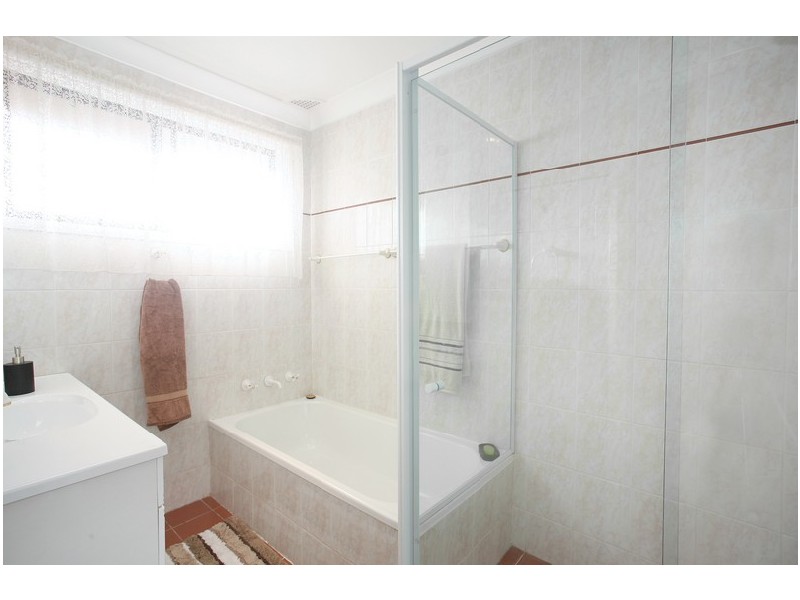 9 Como Street, Merrylands West NSW 2160