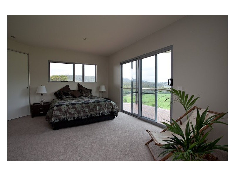 8 Donvista Drive, Devonport TAS 7310